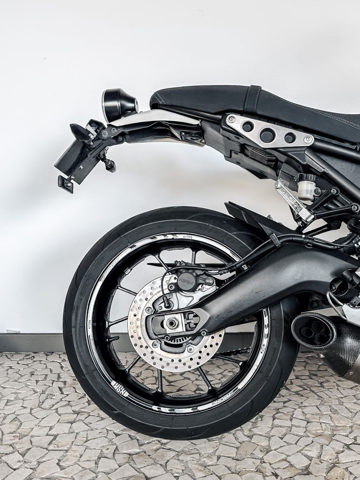 Thumbnail 2 - Yamaha XSR 900