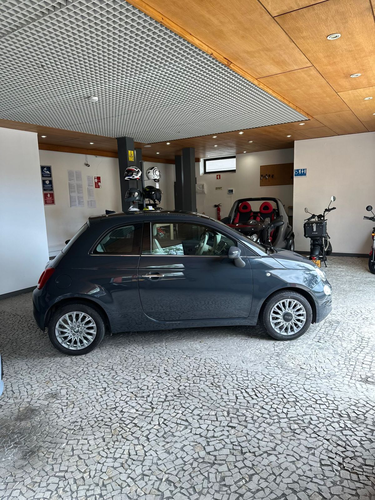 Thumbnail 5 - Fiat 500