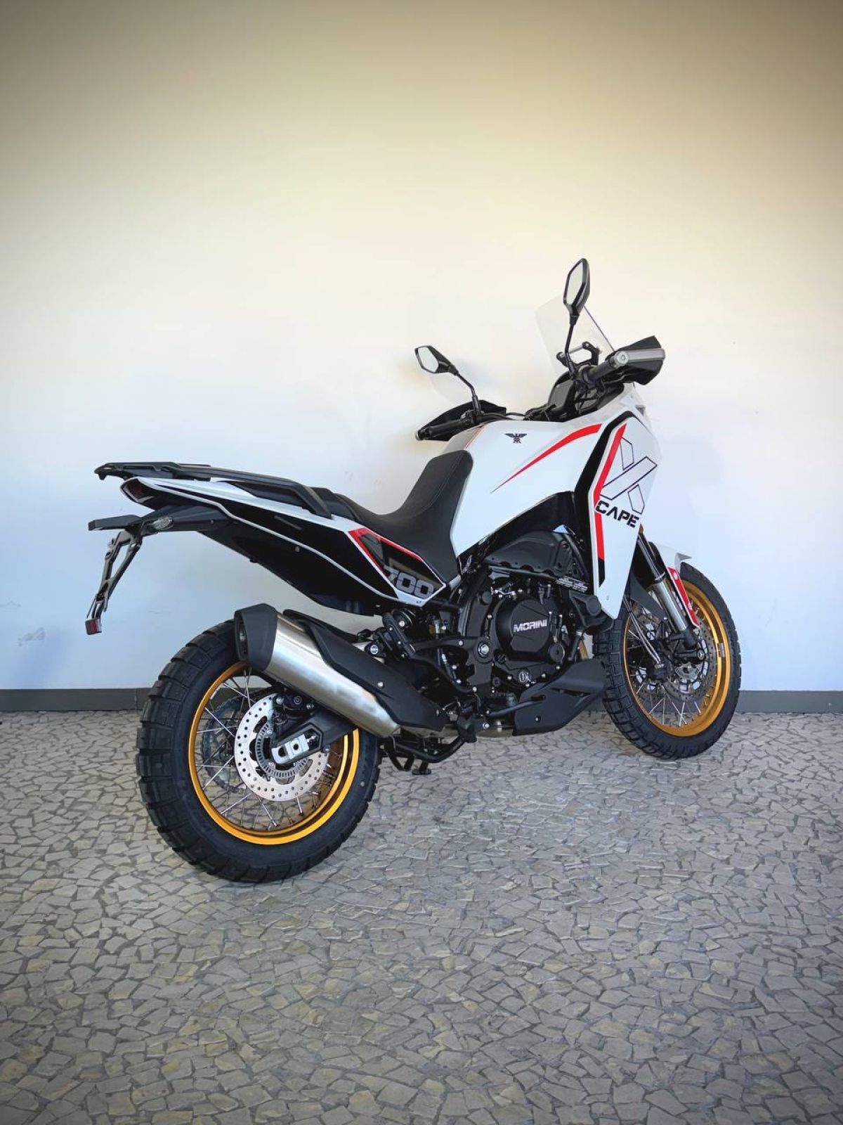 Thumbnail 3 - Moto Morini XCAPE 700 GOLD EDITION