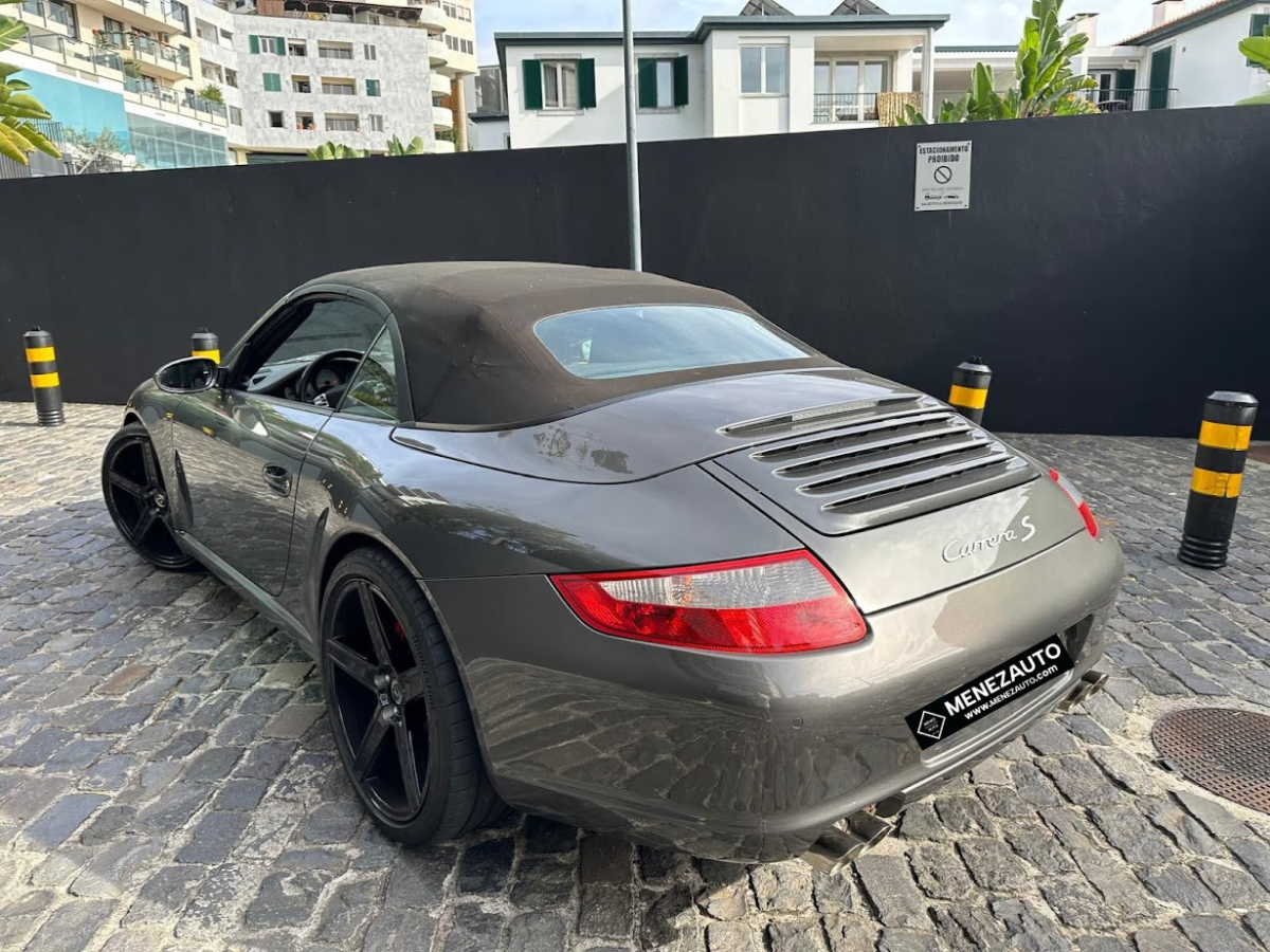 Thumbnail 4 - Porsche Carrera 911 S(997)