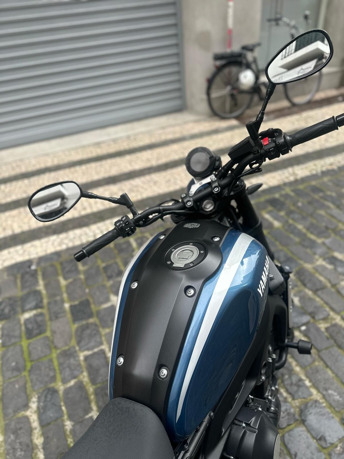 Thumbnail 8 - Yamaha XSR 900