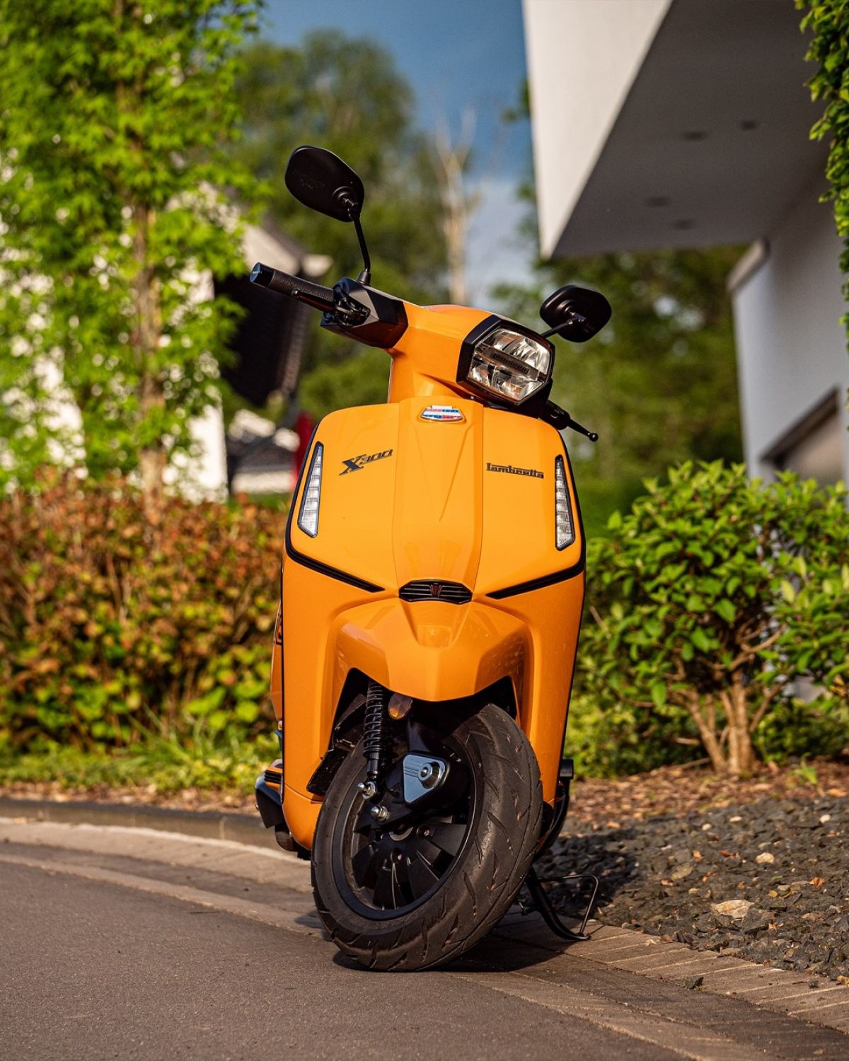 Thumbnail 5 - Lambretta X 300