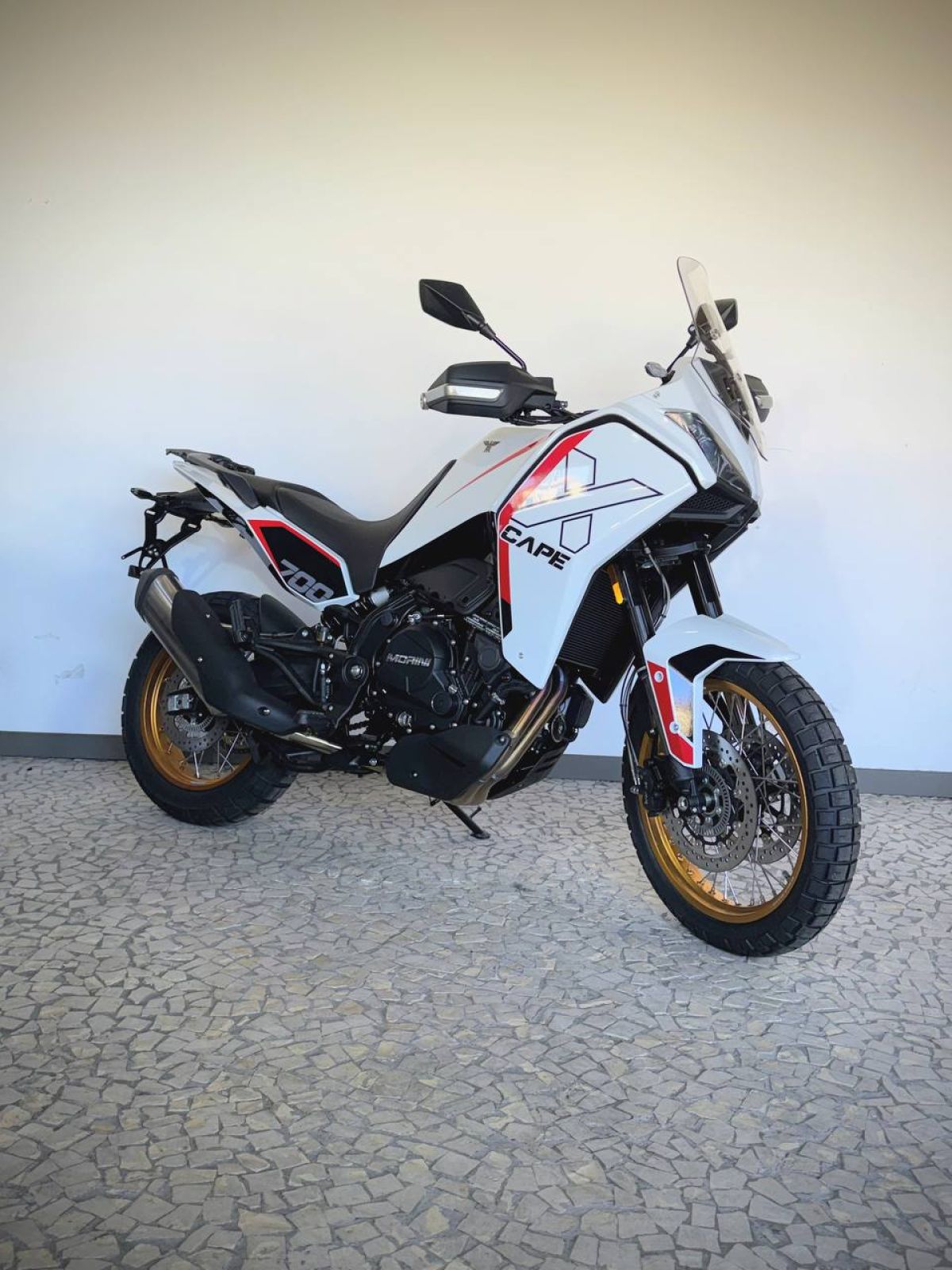 Thumbnail 5 - Moto Morini XCAPE 700 GOLD EDITION