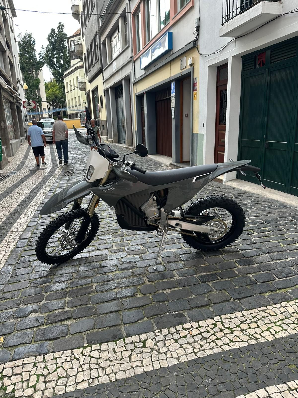 Thumbnail 7 - Stark EX