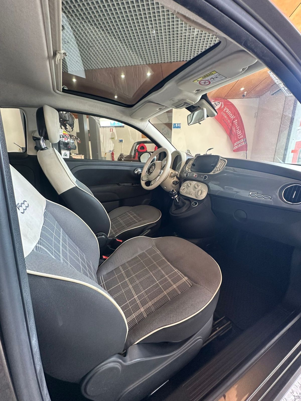 Thumbnail 6 - Fiat 500