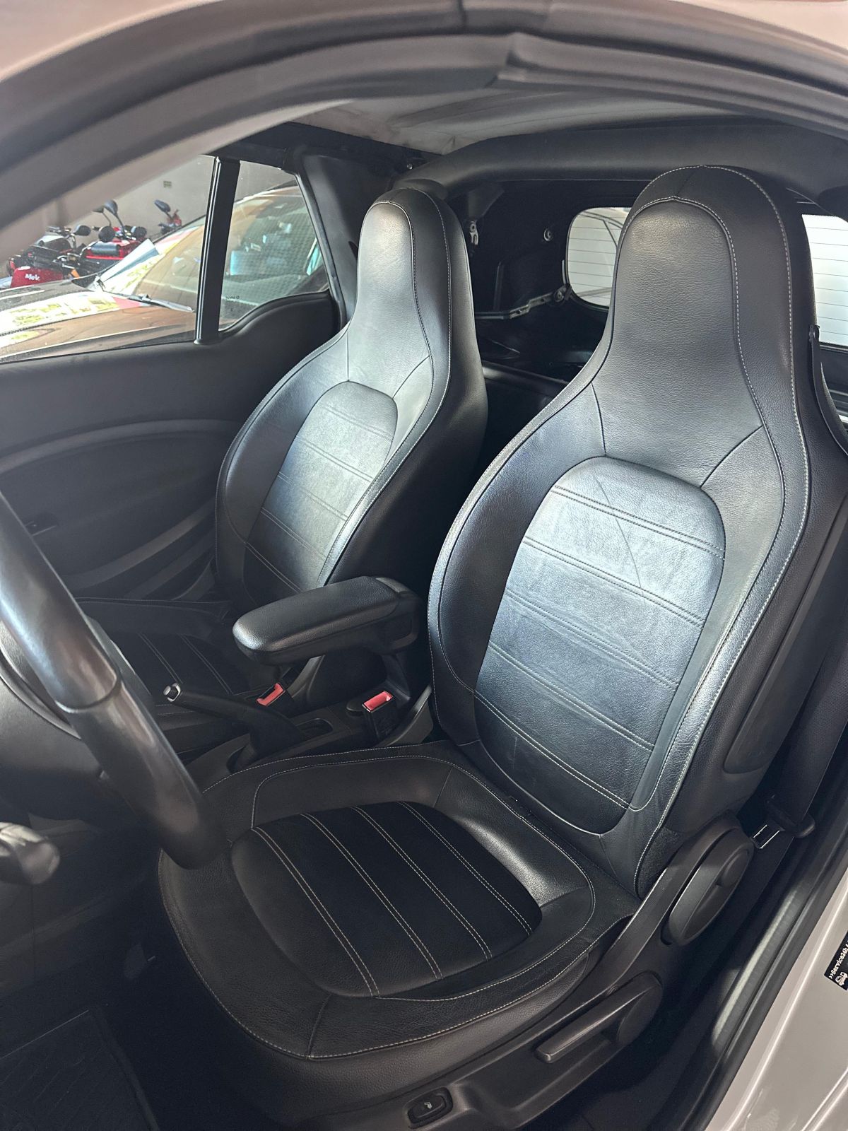 Thumbnail 5 - Smart Fortwo