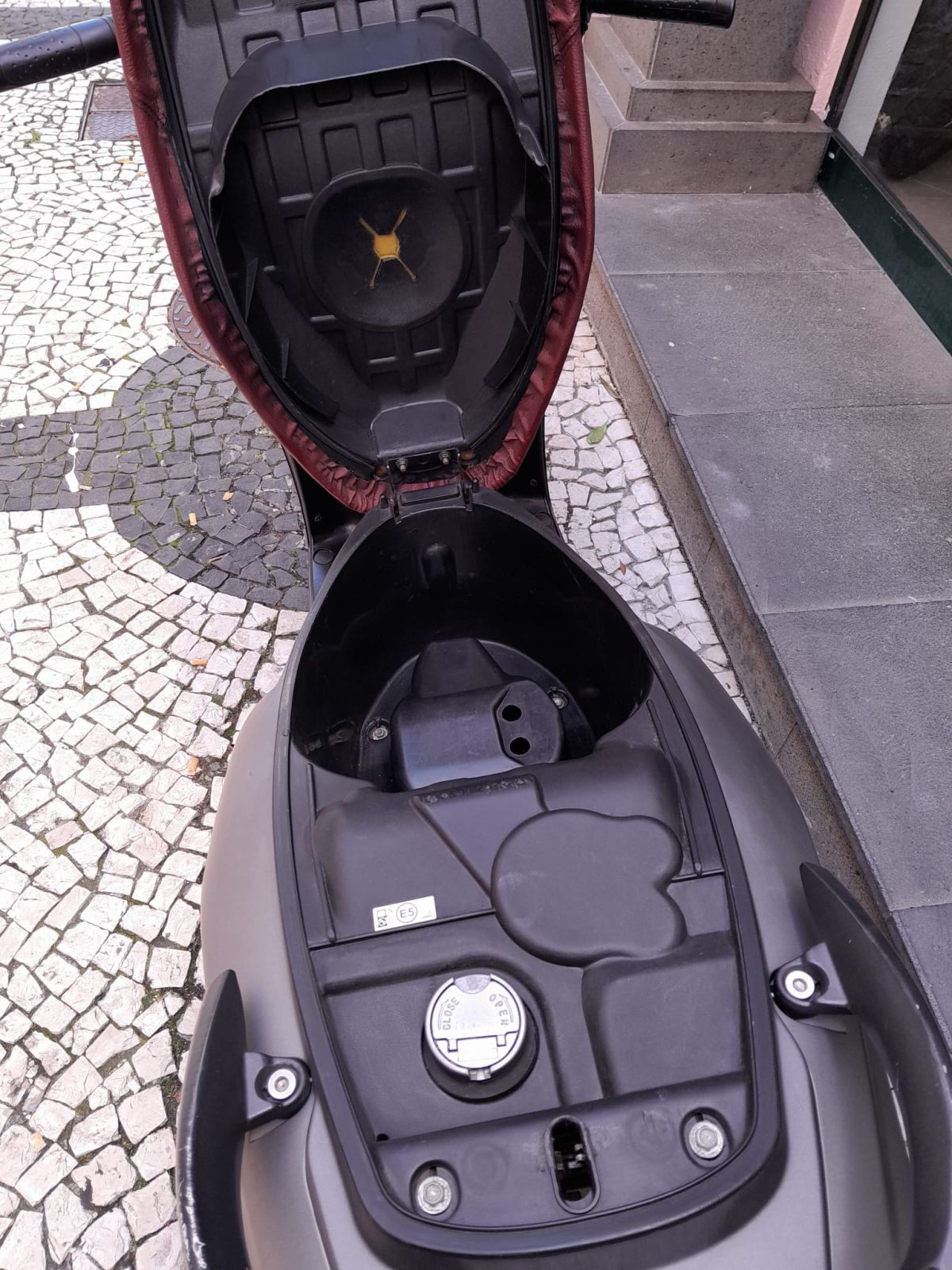 Thumbnail 6 - Sym Symphony