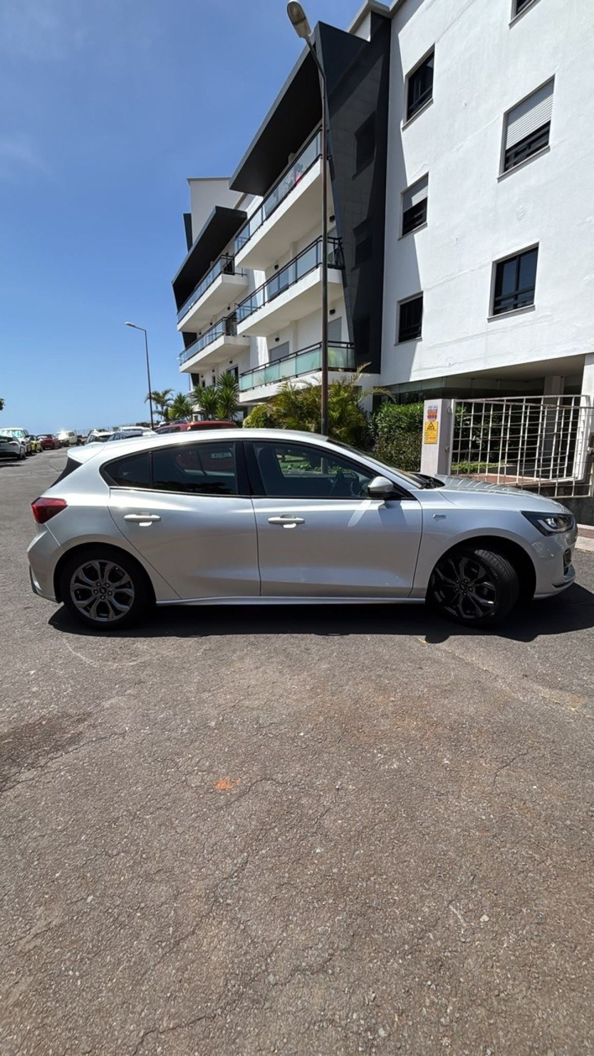 Thumbnail 5 - Ford Focus