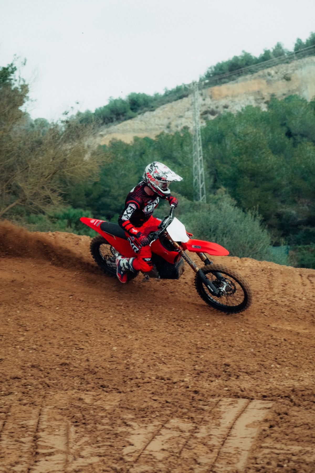 Thumbnail 3 - Stark MX 1.2