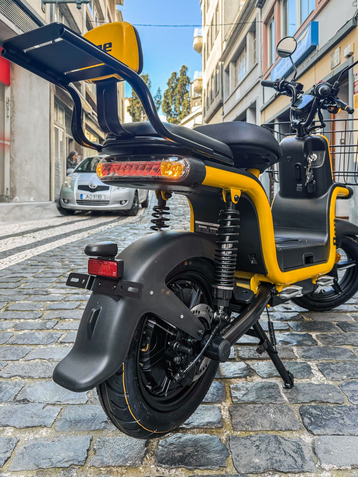 Thumbnail 7 - BEE U1+