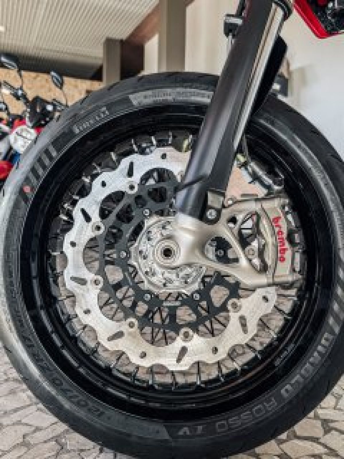 Thumbnail 9 - Stark SM