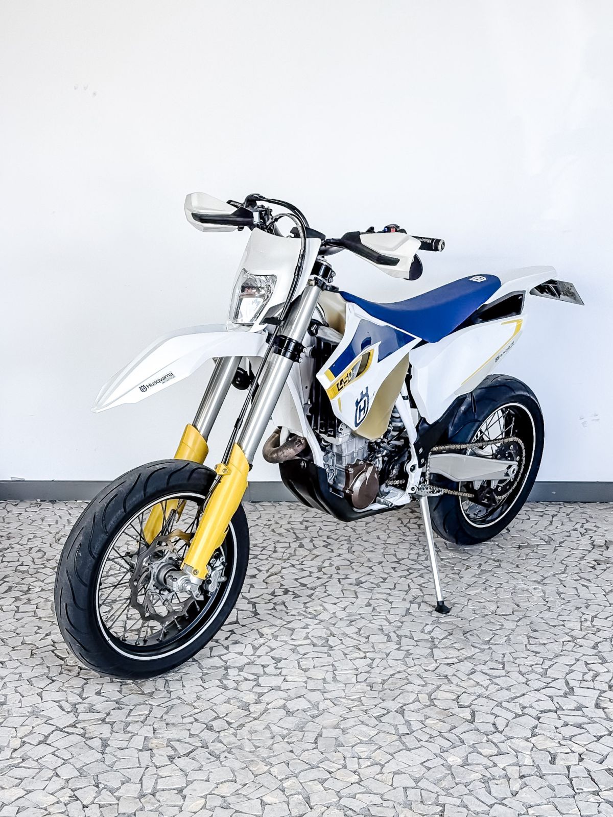 Thumbnail 2 - Huscvarna FE450
