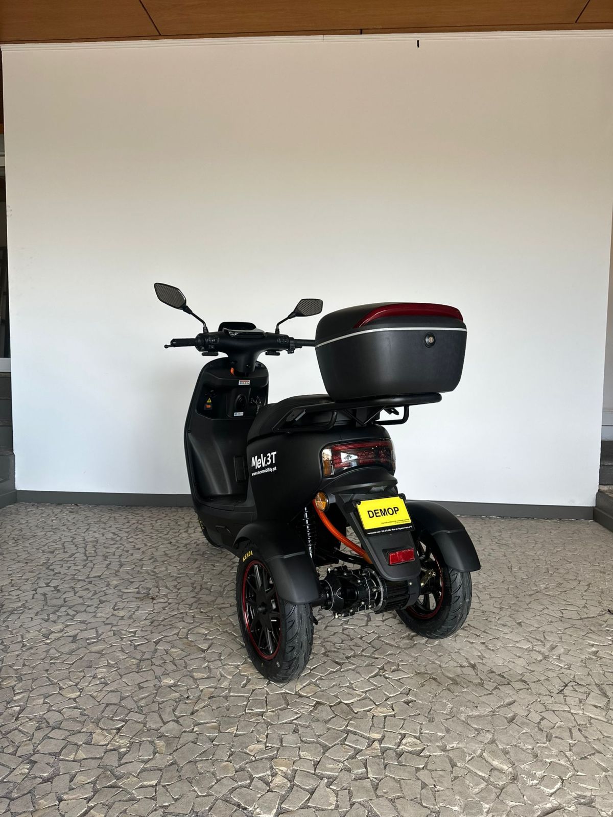 Thumbnail 3 - MeV TRICICLO