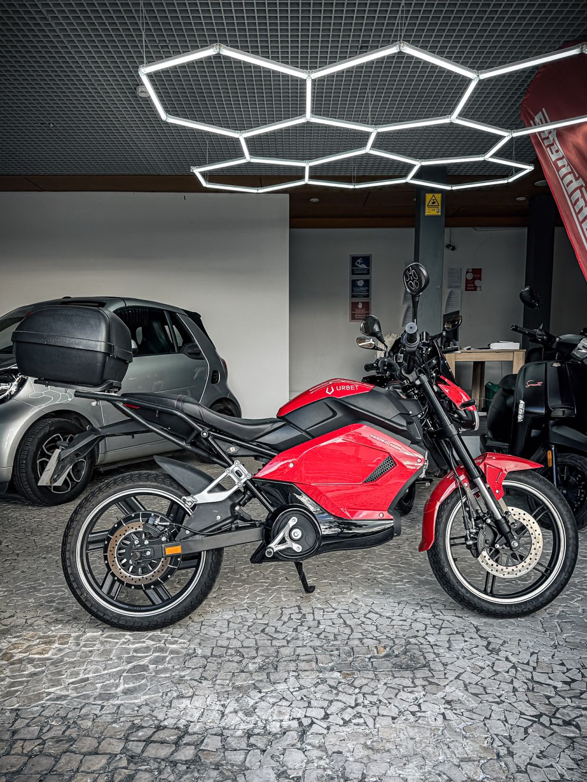 Thumbnail 3 - Urbet Gadiro 125