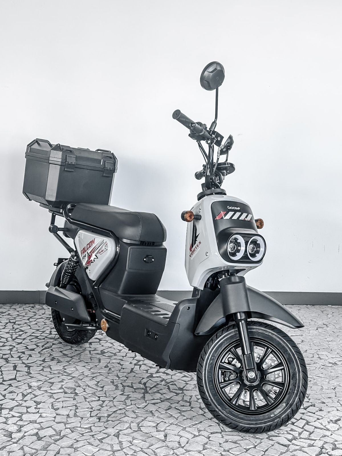 Thumbnail 4 - Vortex Falcon