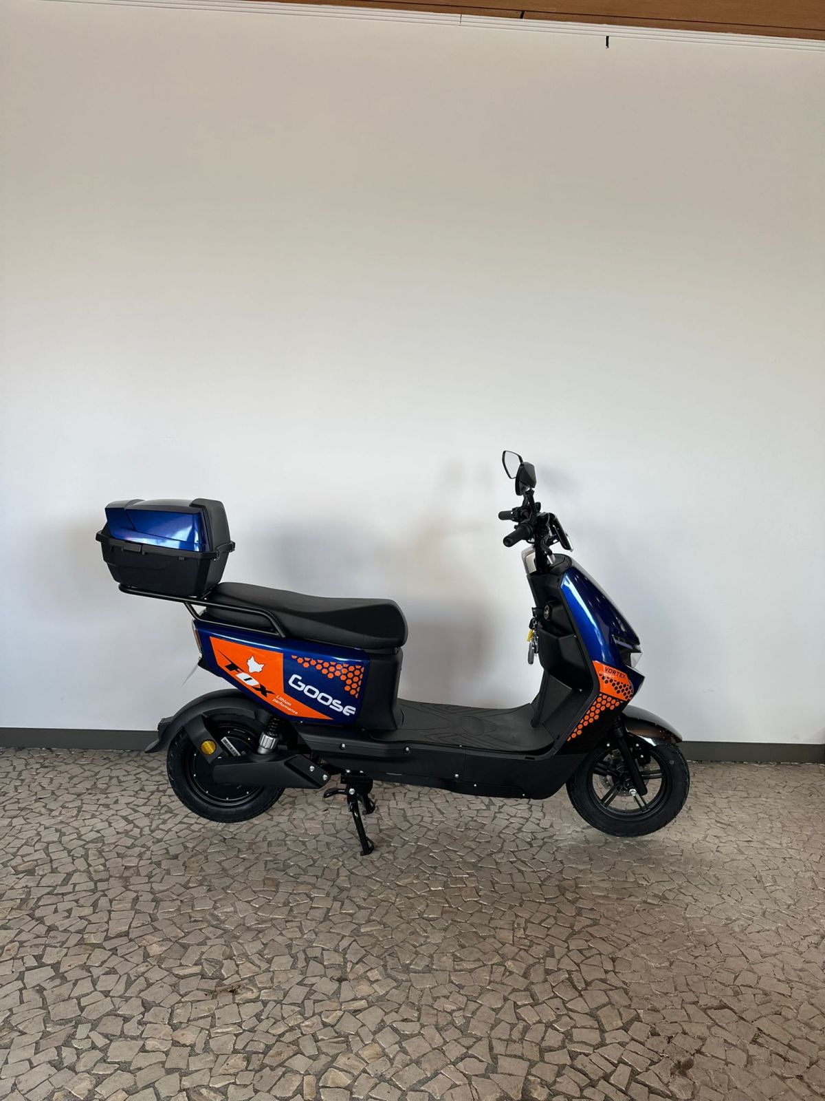 Thumbnail 2 - Vortex Goose Fox