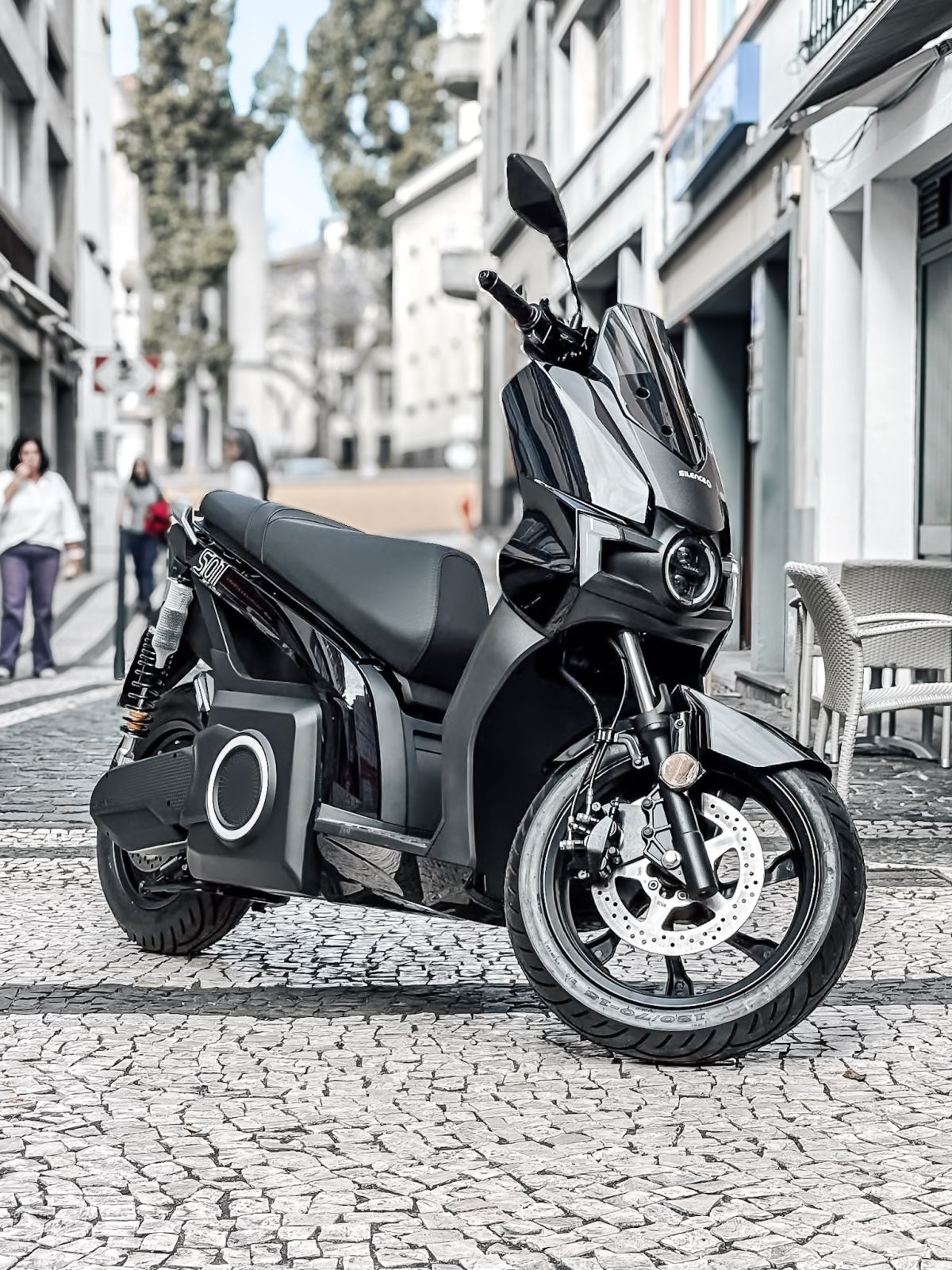 Thumbnail 4 - Silence Silence S01