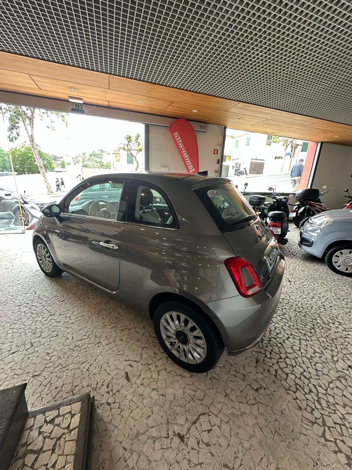 Thumbnail 4 - Fiat 500