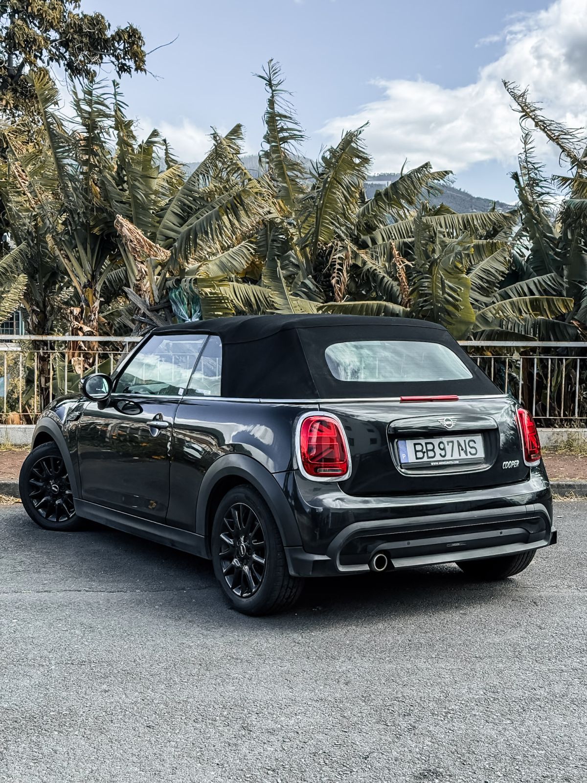 Thumbnail 9 - Mini Cabriolet