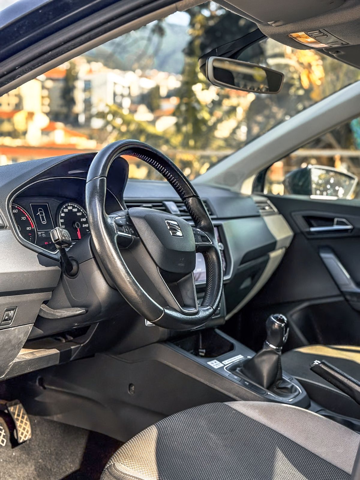 Thumbnail 2 - Seat Ibiza