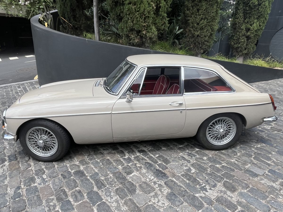 Thumbnail 5 - Mg MGC GT