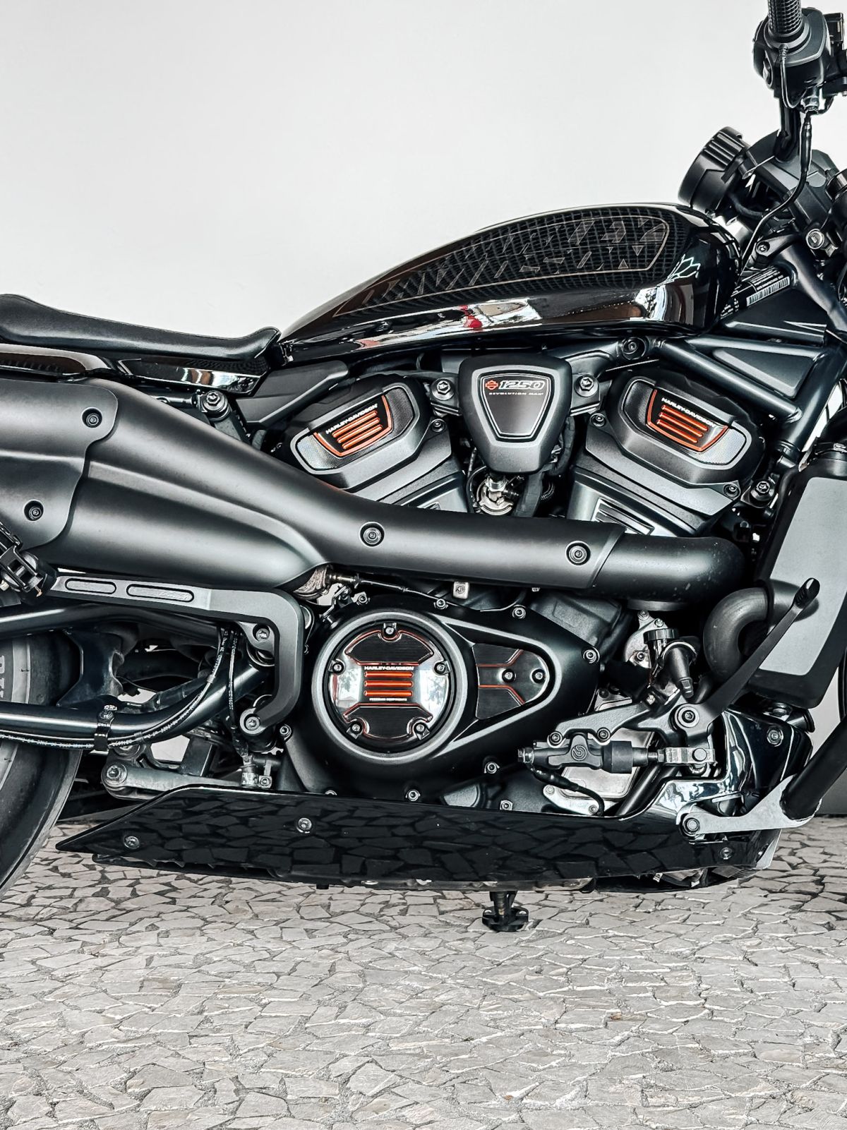 Thumbnail 11 - Harley Davidson Sportster S