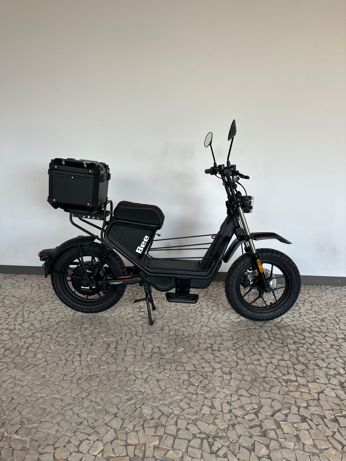 Thumbnail 5 - BEE Mini Trail