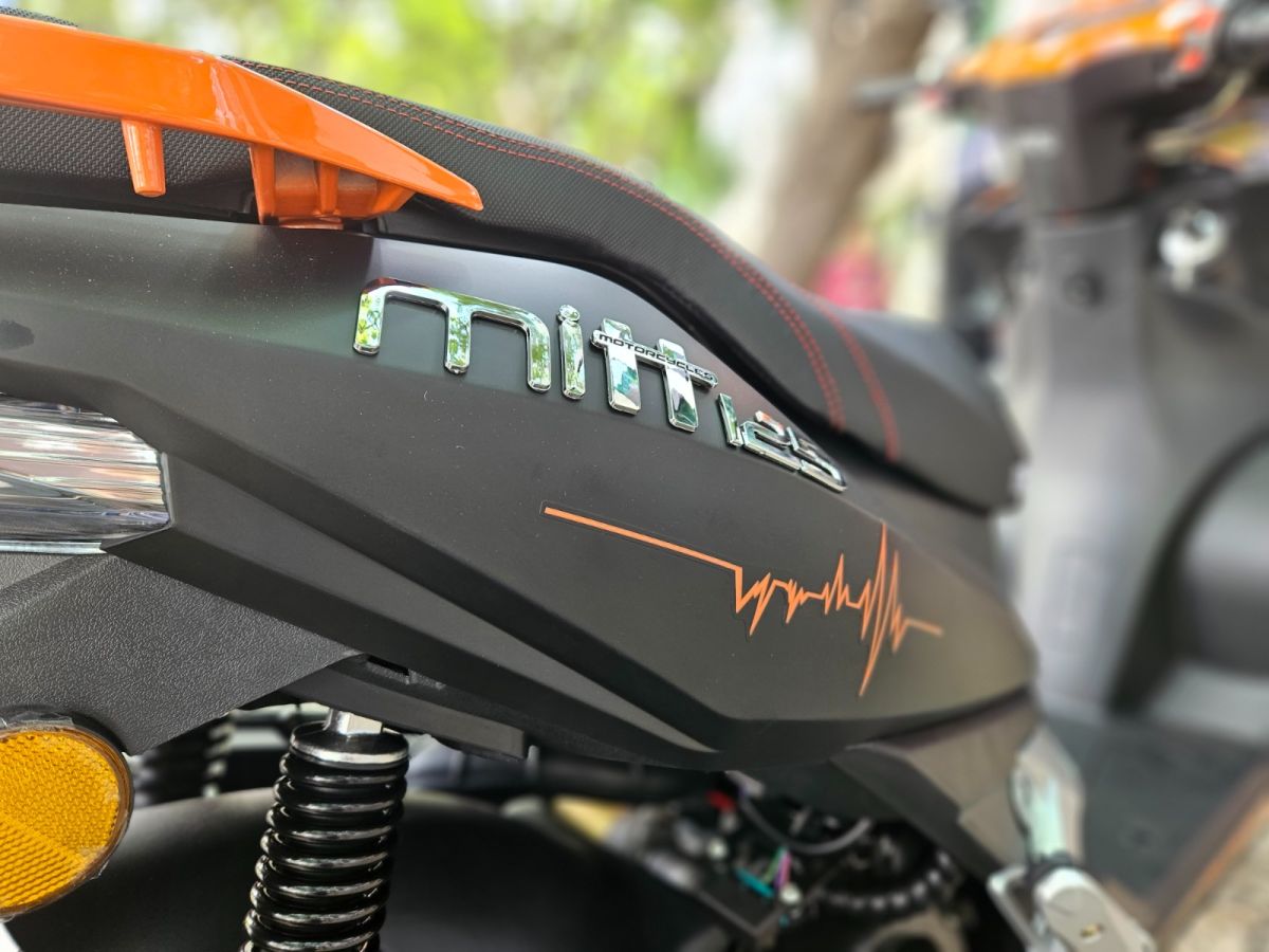 Thumbnail 4 - Mitt Xrs