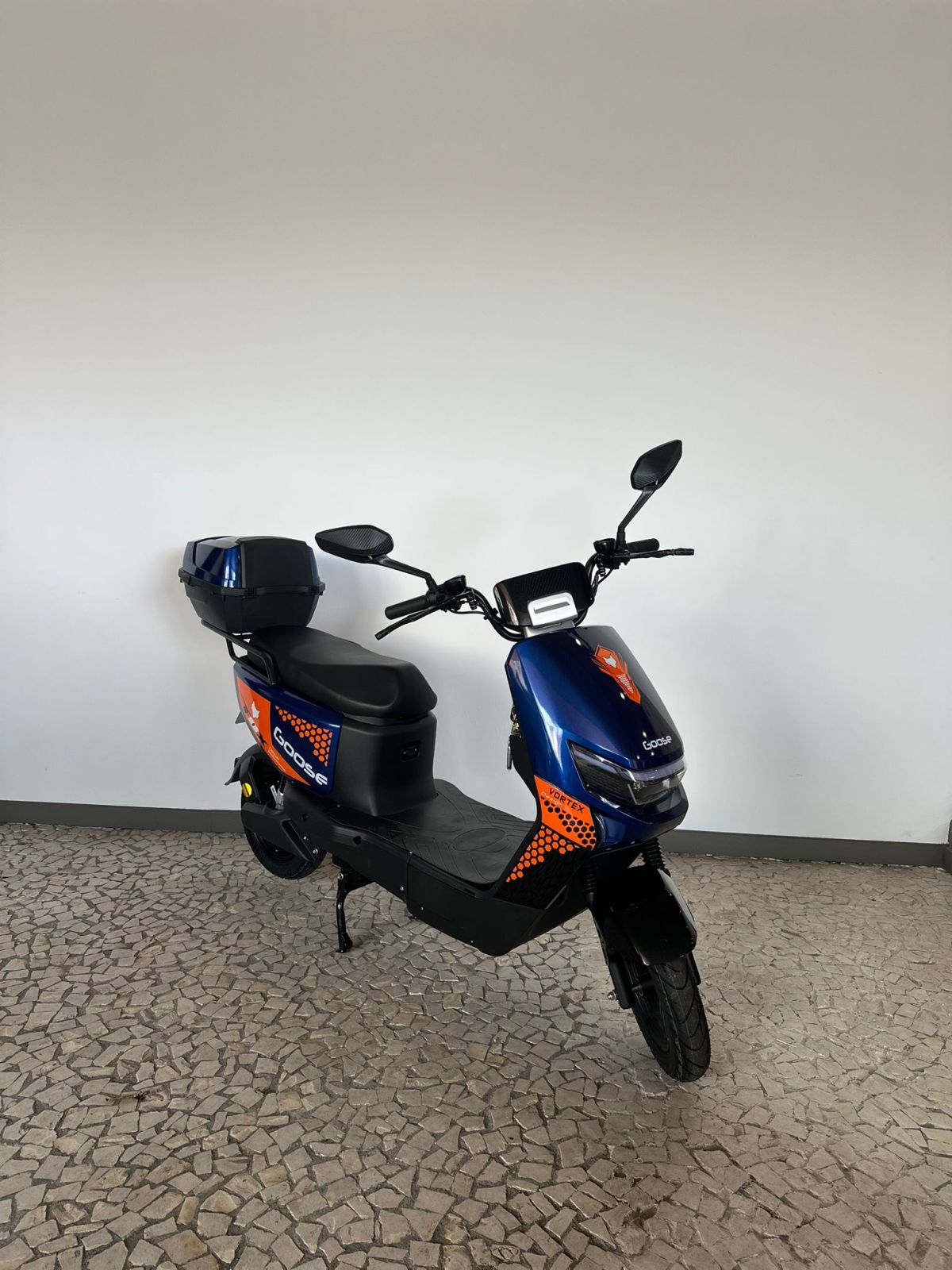 Thumbnail 3 - Vortex Goose Fox