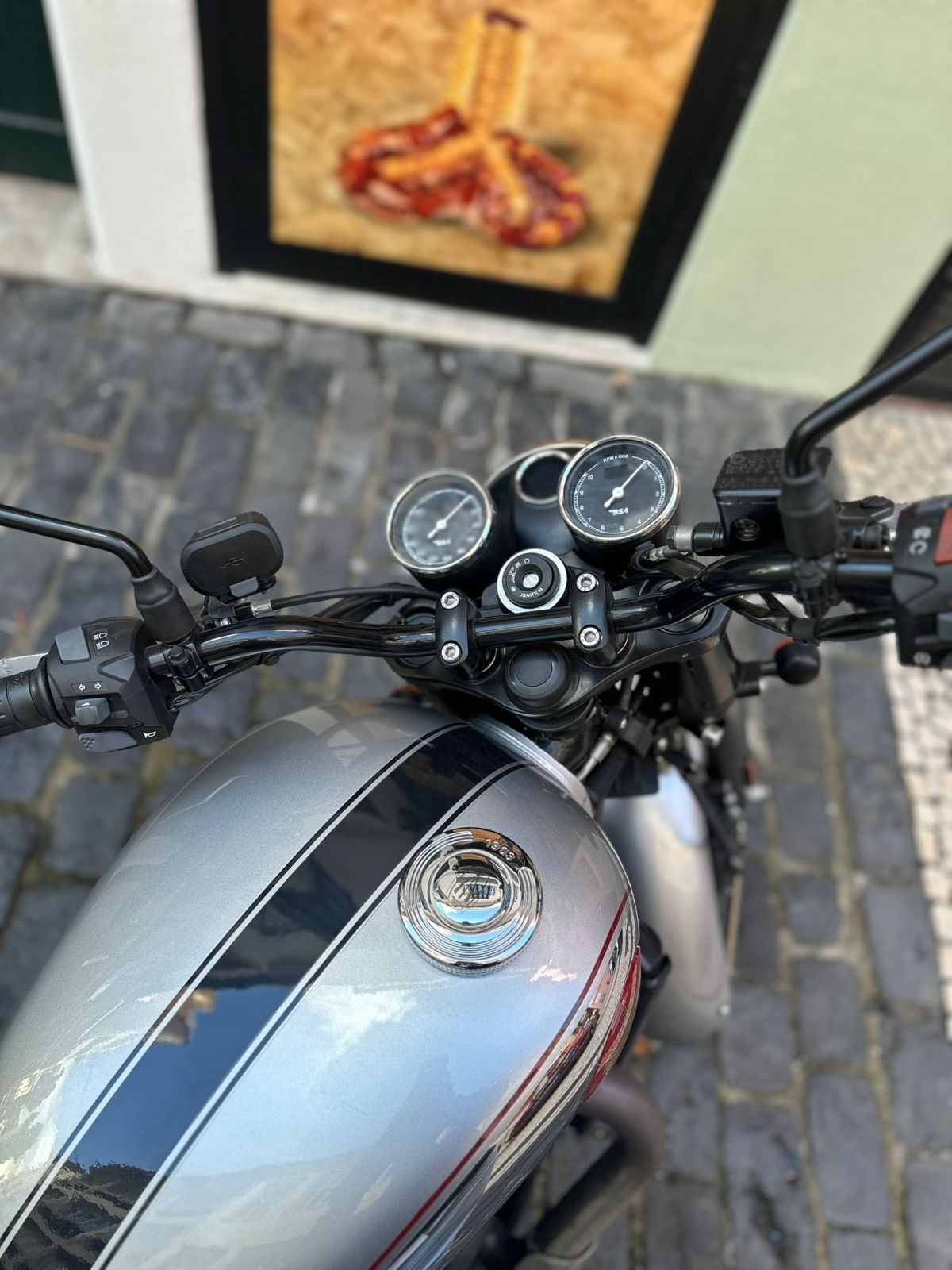 Thumbnail 4 - Bsa BSA GOLD STAR 650 DAWN SILVER