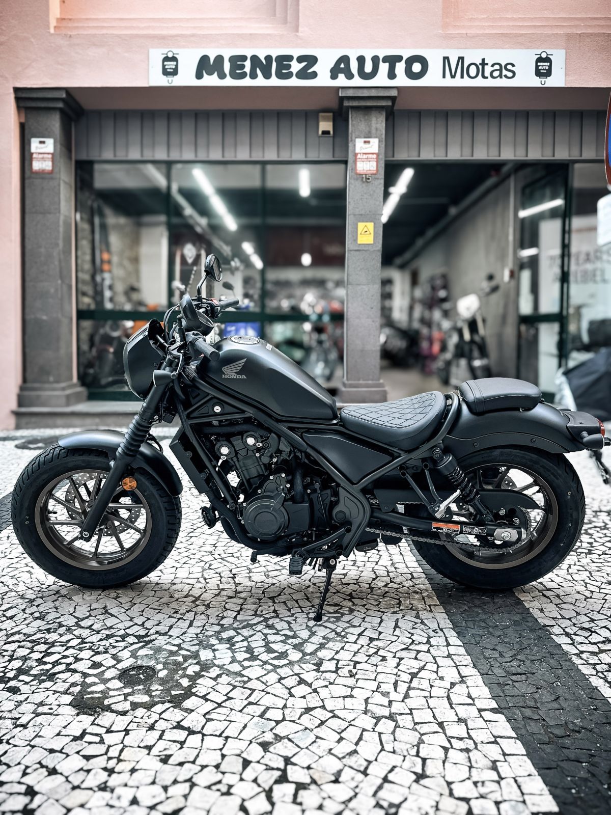 Thumbnail 4 - Honda CMX500 Rebel Special Edition