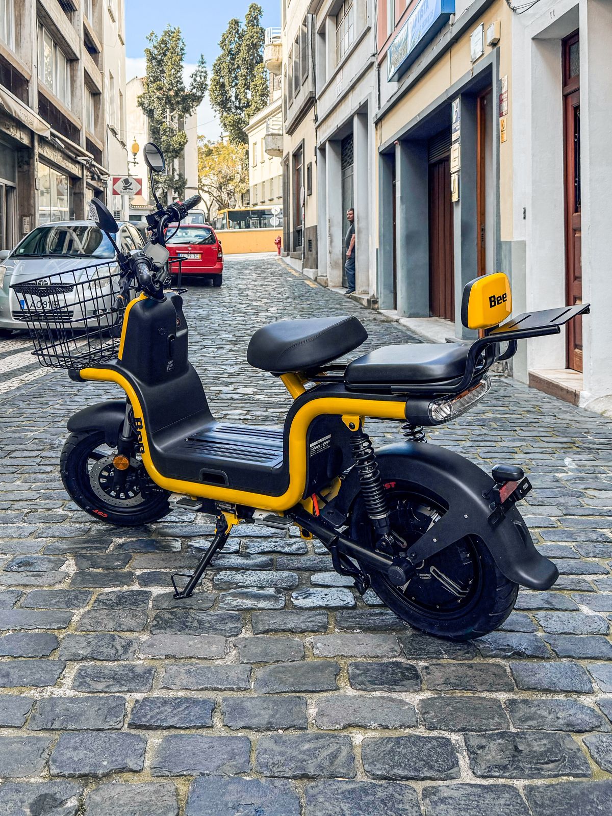 Thumbnail 5 - BEE U1+