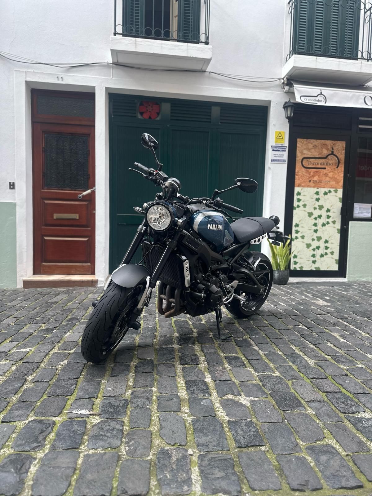 Thumbnail 3 - Yamaha XSR 900