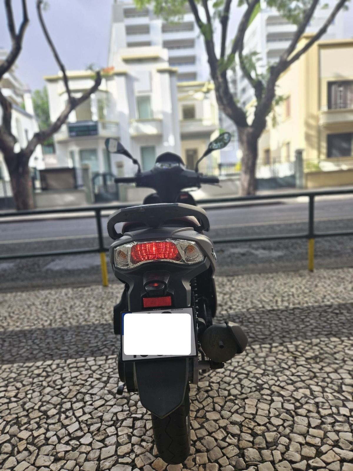 Thumbnail 3 - Sym Symphony