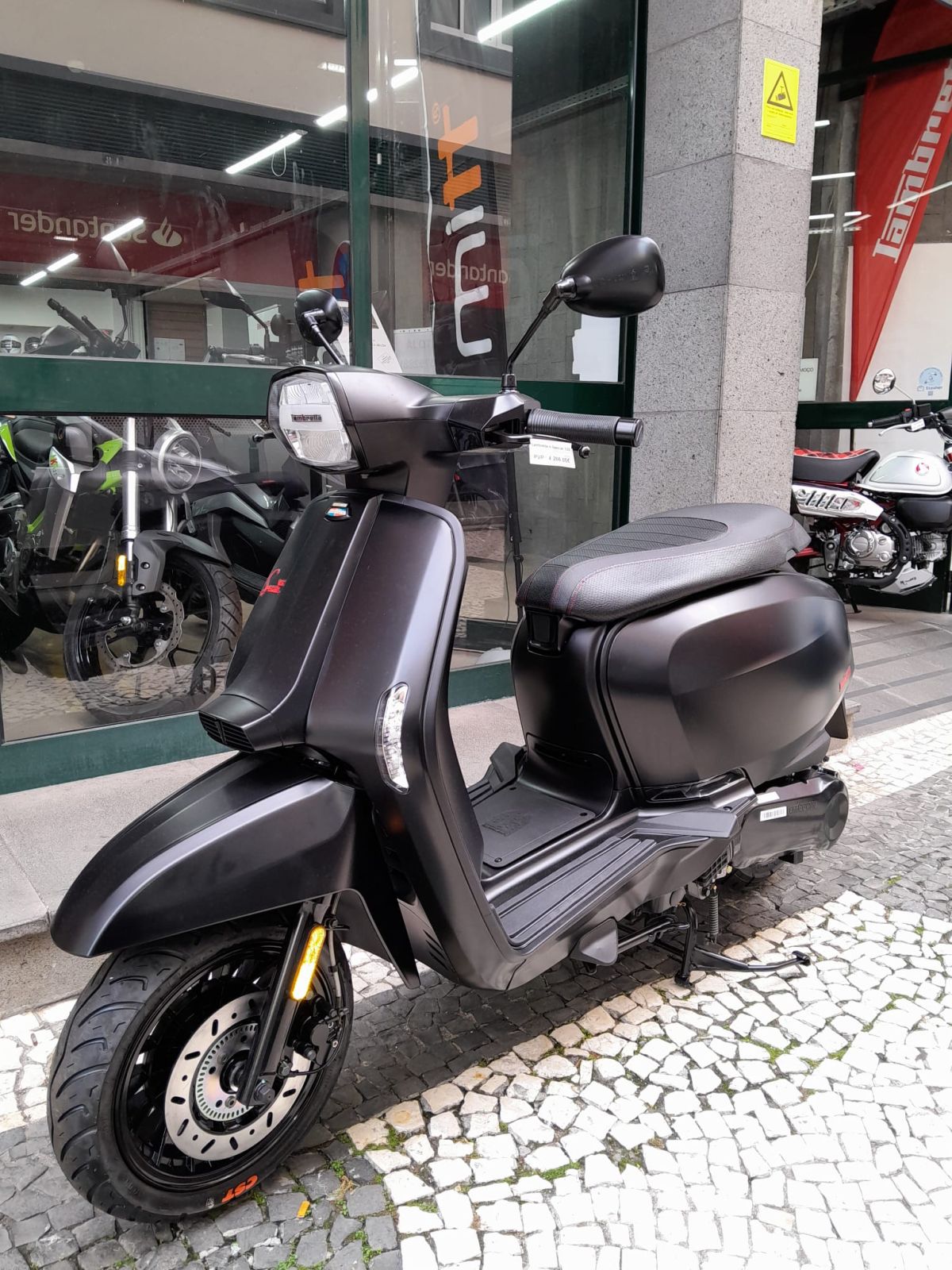 Thumbnail 6 - Lambretta V125 Special