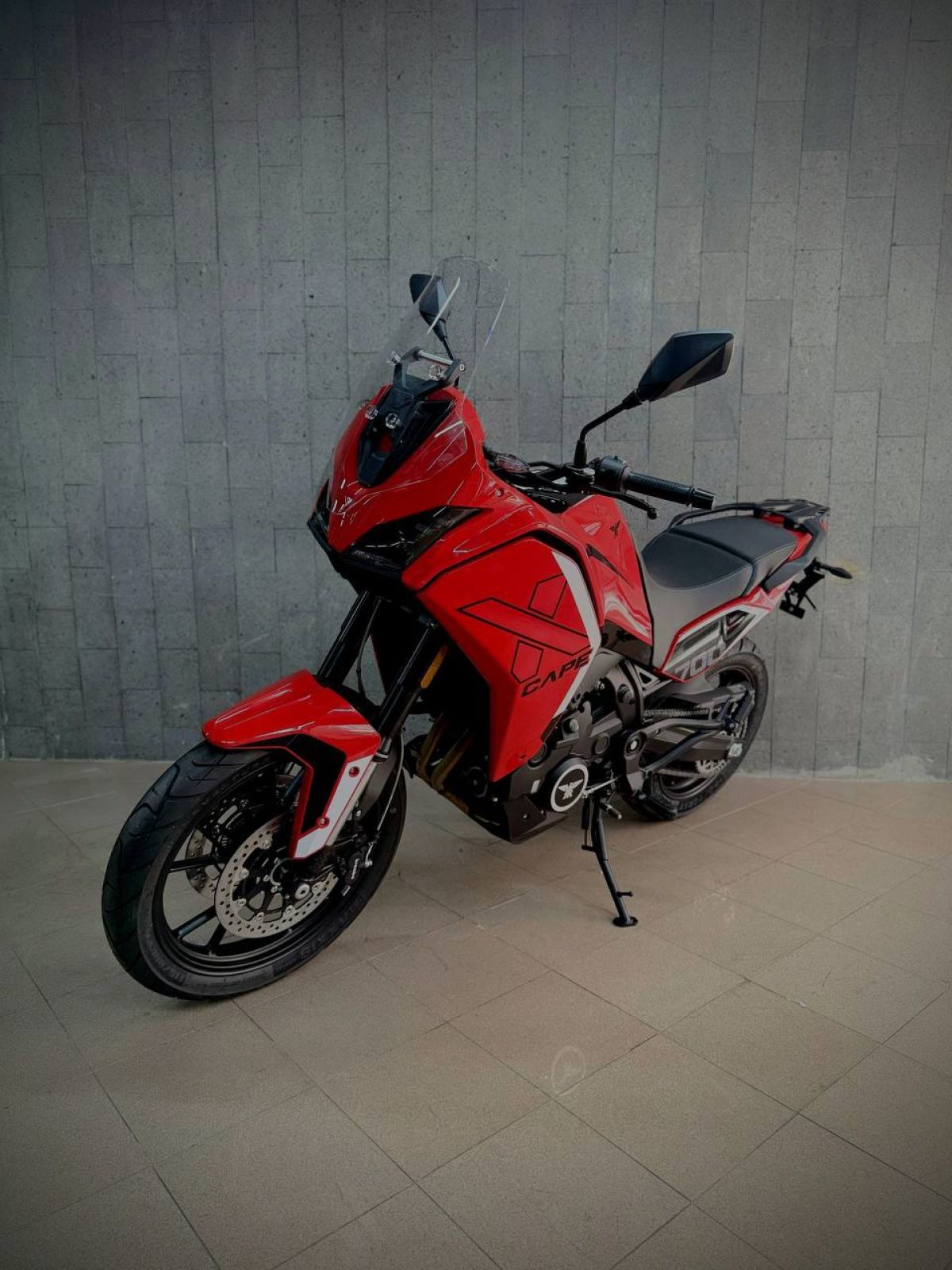 Thumbnail 3 - Moto Morini XCAPE 700