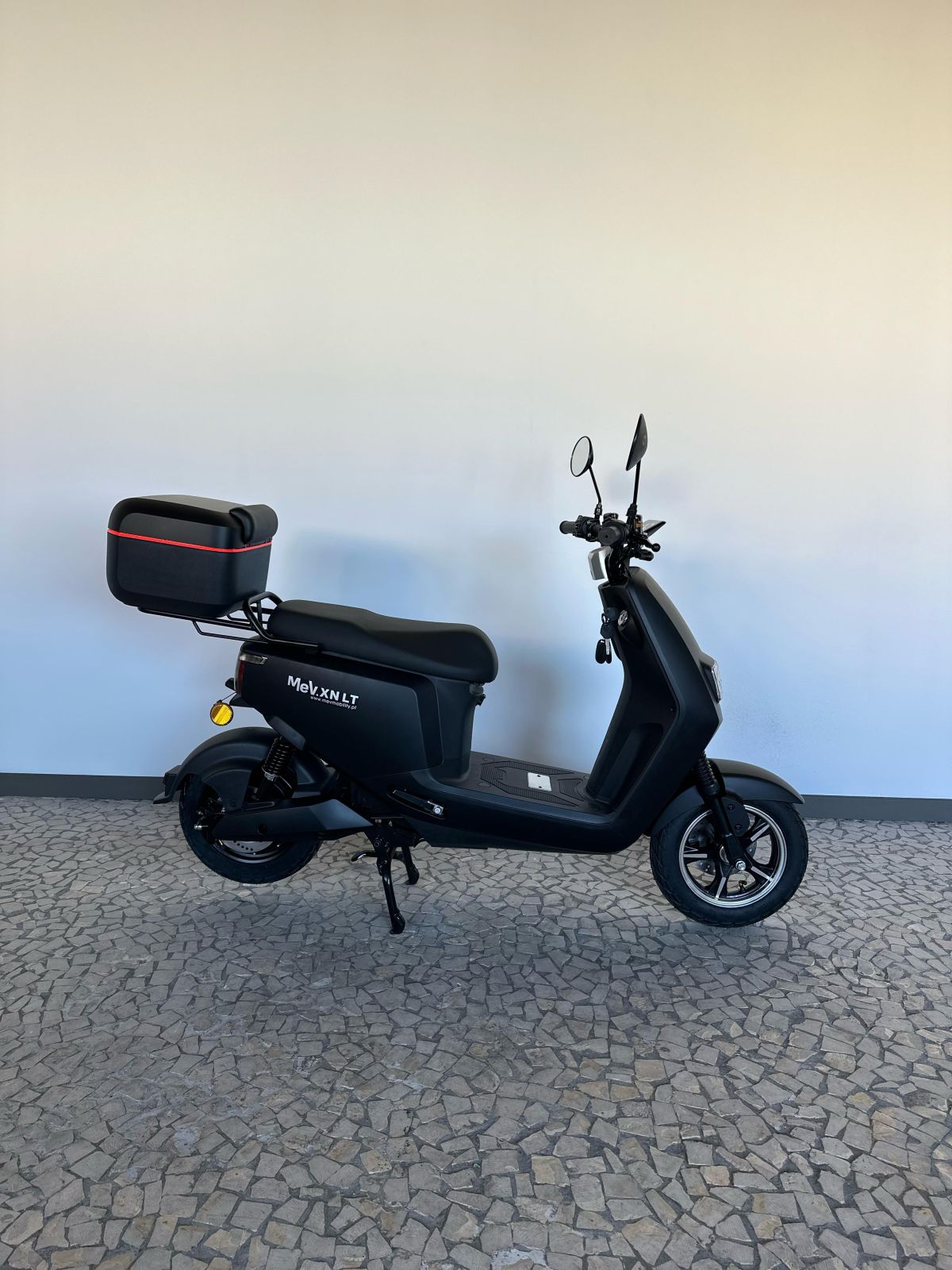 Thumbnail 7 - MeV XN LT